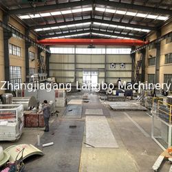 Zhangjiagang Langbo Machinery Co. Ltd. linea di produzione in fabbrica
