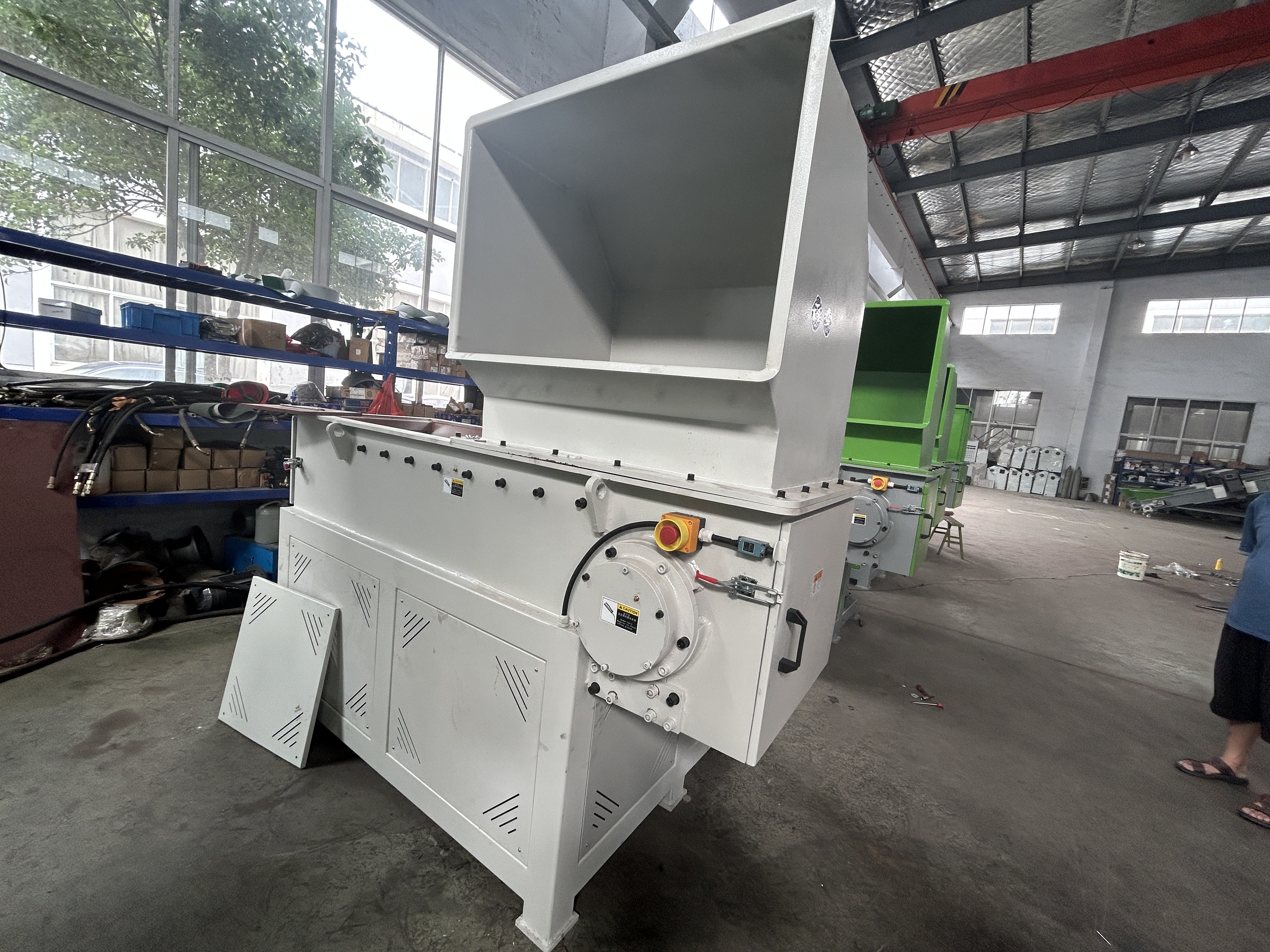 ultimo caso aziendale circa Caso del progetto di trituratore di plastica in Indonesia