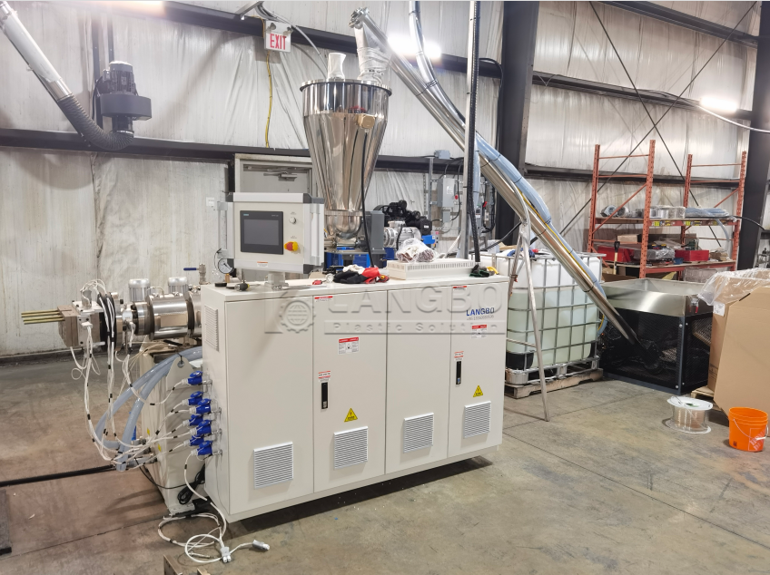 ultimo caso aziendale circa PVC Electricity Cable Duct Extrusion Line in Canada