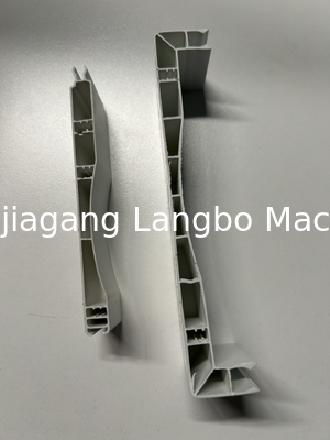 qualità  51/105 22kw Curtain PVC Profile Extrusion Line Conical Twin Screw Fabbrica