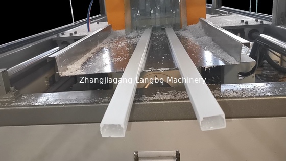 Linea di produzione di profilo del PVC