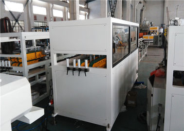 linea dell'estrusione del tubo del PVC di capacità 150KG/High con polvere/Chip Free Cutting System