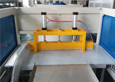 Linea di produzione di plastica di profilo della porta della finestra del PVC per il profilo della porta e della finestra