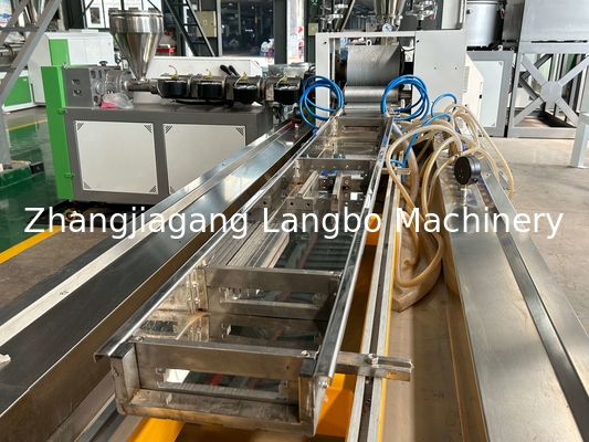 Co linea di estrussione Wpc all'aperto con incisione 3D