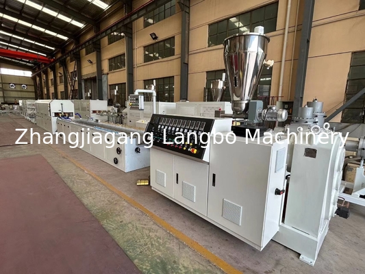55/110 22KW Linea di produzione di profili in PVC Macchina per estrusore a doppia vite