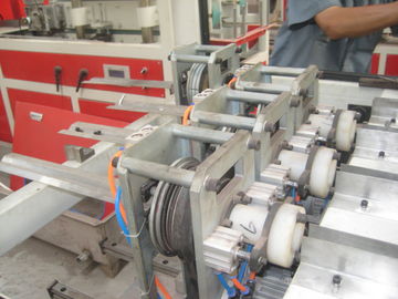Linea automatica quattro vite gemellata dell'estrusione del tubo del PVC del filo