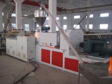 Compatibilità con la muffa a dimensioni multiple PC Profile Board Extruder PC Hollow Sheet Extrusion Making Machine