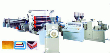 Linea dell'estrusione dello strato della schiuma della schiuma del PVC del bordo di produzione della linea/PVC dello strato del PVC spumato libero libero della linea/decorazione