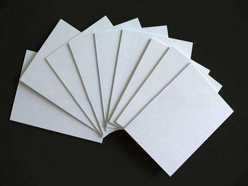 Il CE ha certificato la linea dell'estrusione del bordo della schiuma del PVC con la portata di lunga vita