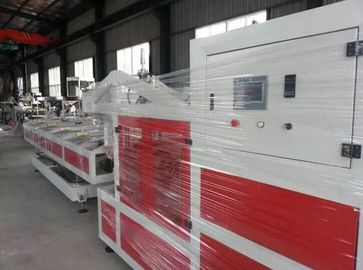 Macchina per il taglio di tubi in PVC in plastica in PP PE completamente automatica online con sistema di ripresa