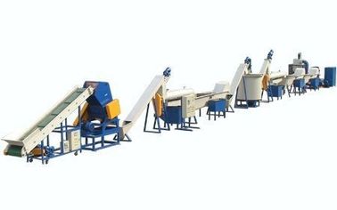 Linea di riciclaggio di plastica residua resistenza della corrosione di tensione in ingresso di 380v