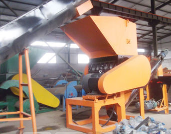 Linea di riciclaggio di plastica capacità completamente automatica PE/dei pp del prodotto 3000kg/H
