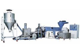 Singolo granulatore di riciclaggio di plastica capacità a macchina H/di 150kg dell'estrusore a vite