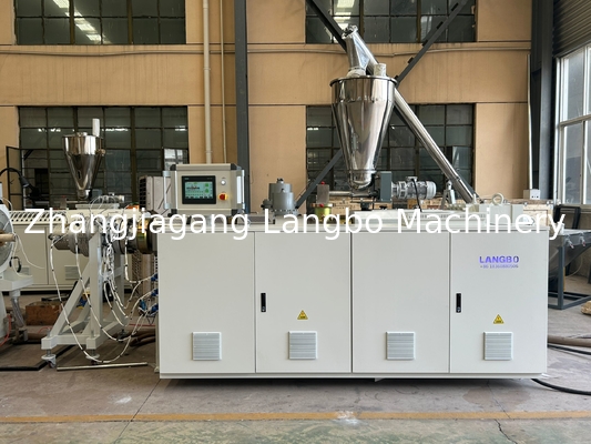 80/173 Linea di produzione di tubi in PVC ad alta velocità con estrusore a doppia vite conico a rotazione contraria