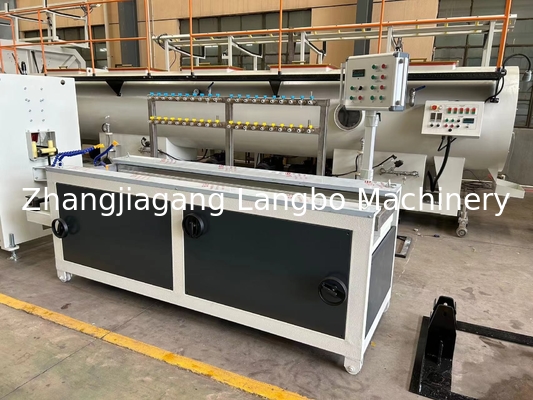 Linea di produzione di macchine di estrussione per estrussione di vetri di vetro in PVC di plastica di generazione Custom Ext