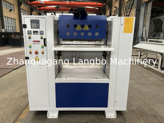 Macchina per realizzare la laminazione composita di porte di pavimentazione in legno/plastica/macchina di incisione