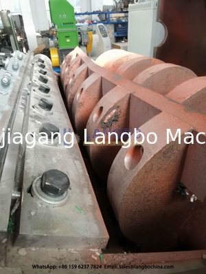 Macchine per il riciclaggio dei rifiuti di plastica