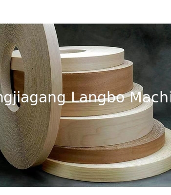 Linea di estrusione di profili in PVC stabile per la produzione di nastri per bordure di mobili