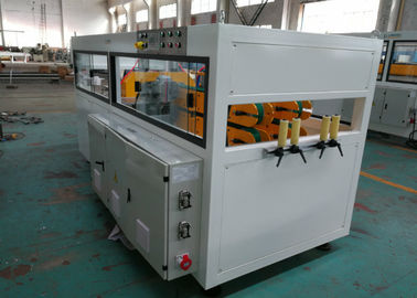 Linea automatica completa dell'estrusione del tubo del PVC, macchina 80KW 250KG di produzione del tubo