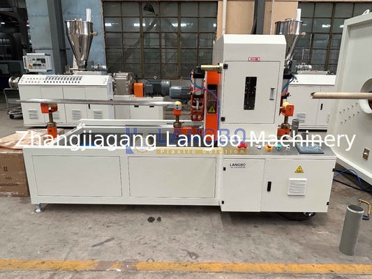 800 kg/h Linea di produzione di tubi in PVC ad alta velocità con vite 80/173 per tubi di diametro 75-250 mm
