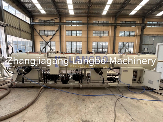 380V 50Hz o tensione personalizzata PVC Acqua tubo di condotto elettrico tubo di estrusione di linea di produzione macchina