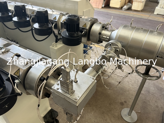 Linea di produzione per l'estrusione di tubi di approvvigionamento idrico in plastica PE HDPE LDPE PPR