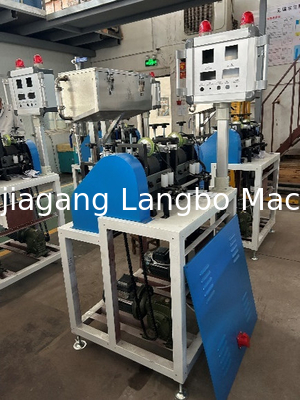 Fabbricazione di nastri di estrussione per nastri di bordo di PVC Tipo di macchina per la fabbricazione di nastri di estrussione per nastri di bordo di PVC