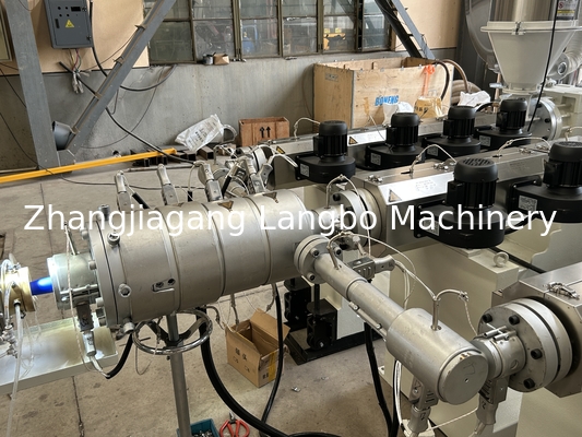 Estrusore a vite singola in plastica a doppio, triplo e triplo strato per la produzione di tubi e condotte in PPR per irrigazione, approvvigionamento idrico, energia, gas, tubi flessibili e tubi