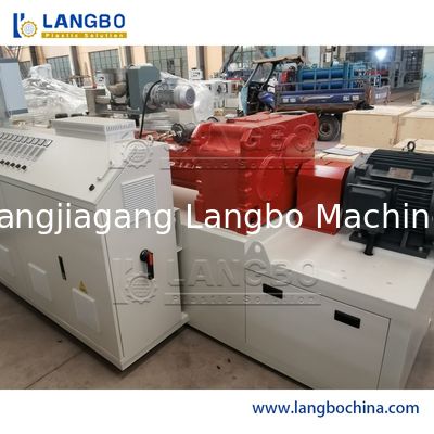 Produttore cinese HDPE LDPE PE PVC Tubo Macchina per estrusione di plastica Prezzo conveniente
