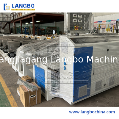 Apparecchiatura per la produzione di tubi per condotti elettrici in PVC, Linea di produzione completa per l'estrusione di tubi in PVC