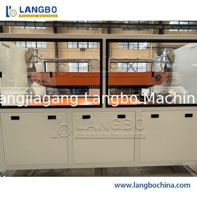 Macchinari per la produzione di tubi per l'approvvigionamento idrico in PVC UPVC CPVC a doppia vite