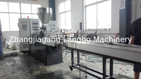 Macchina di plastica di miglioramento di produzione del tubo del Gridding molle della fibra, estrusore a vite del gemello del PVC