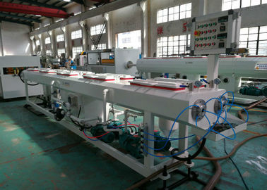 Linea di galleggiamento linea dell'estrusione del PVC, tubo di plastica del diametro di 630mm - di 16 che fa macchina