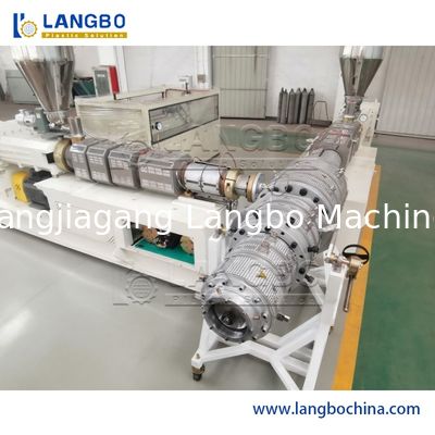 Extruder a vite doppie in Pvc automatico