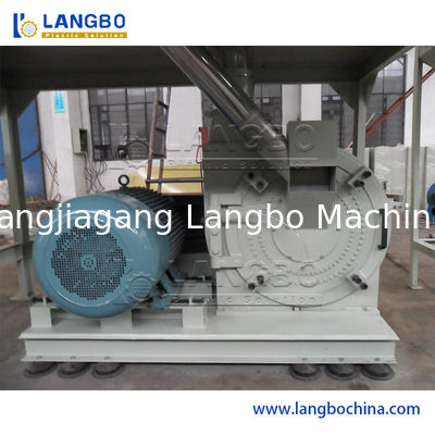 Macchine di fresatura di plastica per il riciclaggio di rottami di tubi in PVC