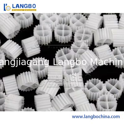 Macchina per l'estrusione di supporti biofilm MBBR in PE HDPE