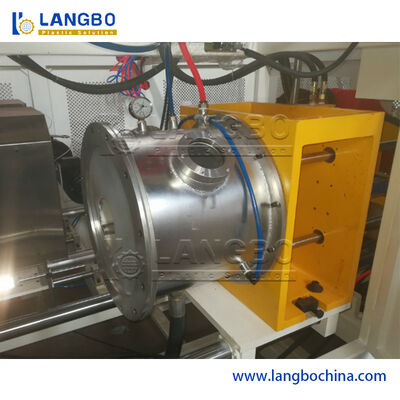 Macchina per campane per tubi in PVC di piccole dimensioni per 16-50 mm con controllo touchscreen ed estrusore a vite singola