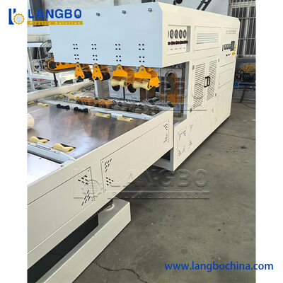 Macchina per campane per tubi in PVC di piccole dimensioni per 16-50 mm con controllo touchscreen ed estrusore a vite singola