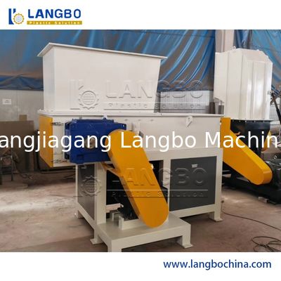 Trituratore per il riciclaggio automatico di rifiuti plastici, frantumatore per bottiglie in PET