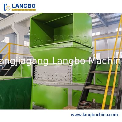 Trituratore frantumatore orizzontale automatico per rifiuti plastici, nuovo motore per la frantumazione di tubi in PVC, tubi corrugati in PE, macchina per la triturazione e il riciclaggio