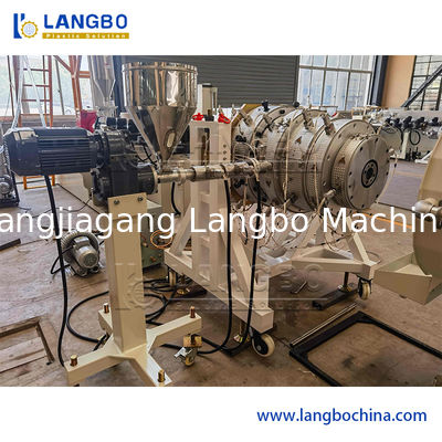 Macchina per la produzione di estrusori di tubi in PVC/PVC