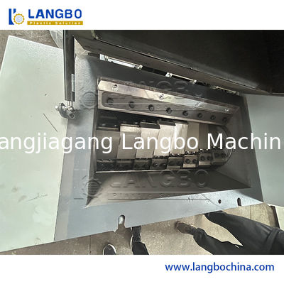 Macchine per il riciclaggio di tubi di PVC e rottami di plastica