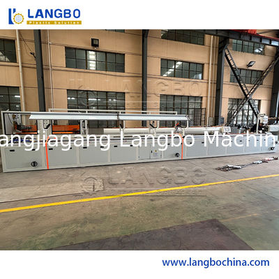 Linea di plastica dell'estrusione di profilo del PVC da 20 m. per la fabbricazione delle mattonelle dell'angolo del soffitto della parete