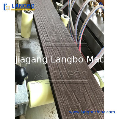 Linea 100 dell'estrusione di profilo del CE WPC - alta capacità di produzione 150KG/H