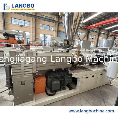 Linea progettazione dell'estrusione di profilo WPC/del PVC della vite del doppio del motore di Siemens