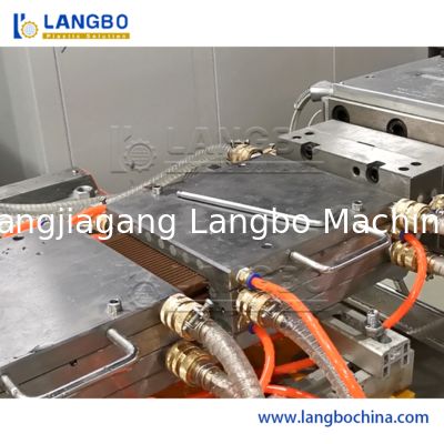 Linea progettazione dell'estrusione di profilo WPC/del PVC della vite del doppio del motore di Siemens