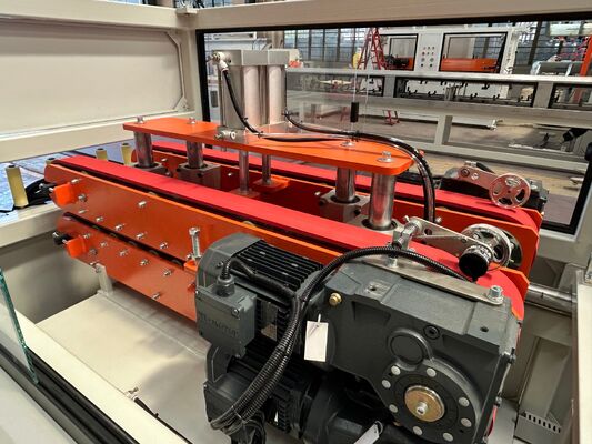 Macchina per estrusione di plastica Attrezzatura per plastica Estrusore per tubi in PVC PP PE Macchina per la produzione di tubi in PVC