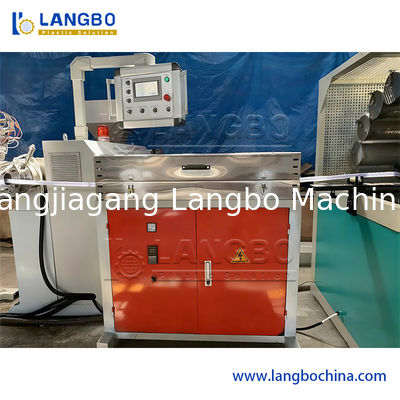 Linea di produzione di apparecchiature per la fabbricazione di tubi con cervello rinforzati in fibre di PVC