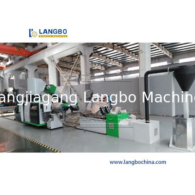 Linea di produzione per il riciclaggio della plastica per materiali misti PET PP PE, rifiuti, macchina CE a tre stadi di frantumazione, lavaggio, asciugatura e granulazione