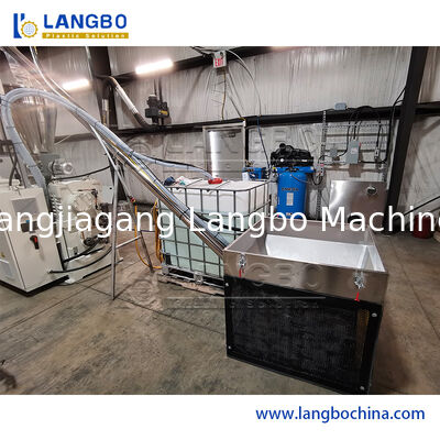 55/110 Extruder conico a doppia vite PVC per il cablaggio di 1180 mm con potenza motrice di 22 kW